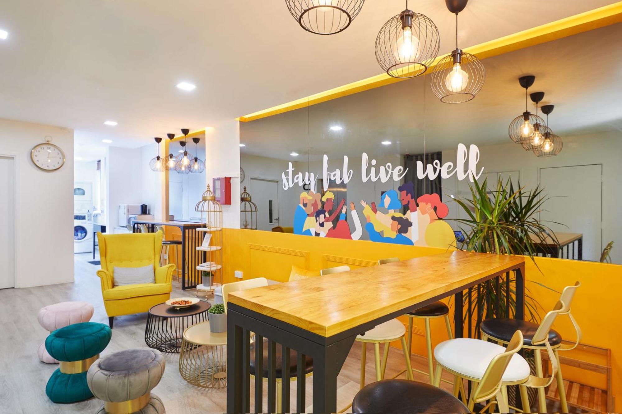 แดช ลีฟวิง ออน แมคเคนซี Hotel สิงคโปร์ ภายนอก รูปภาพ